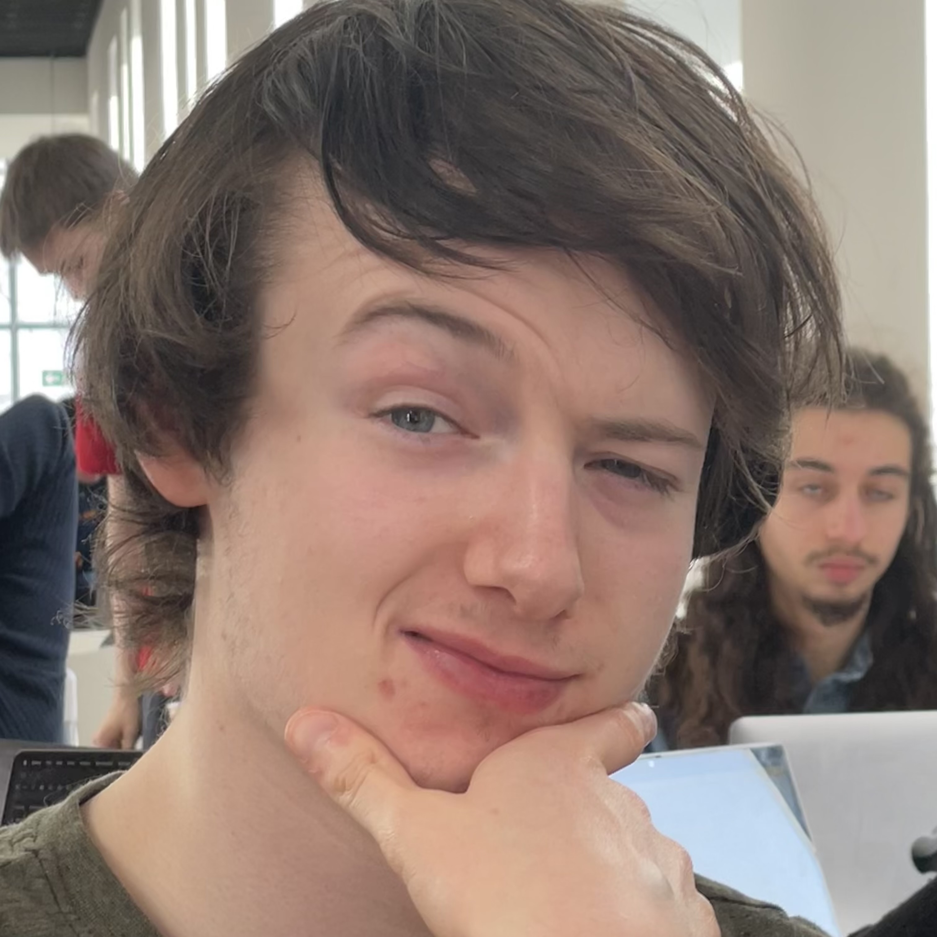 Oliver, Welfare